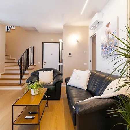 650m From The Sea, 8 Guests, Ac, Wi-fi *