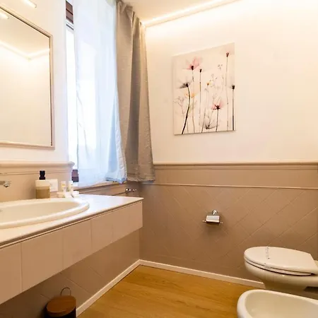 650m From The Sea, 8 Guests, Ac, Wi-fi