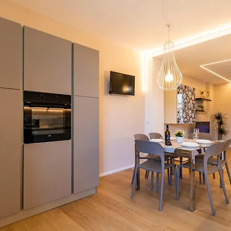 650m From The Sea, 8 Guests, Ac, Wi-fi Civitanova Marche